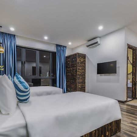 Caprice Hotel Danang Exterior photo