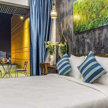 Caprice Hotel Danang Exterior photo