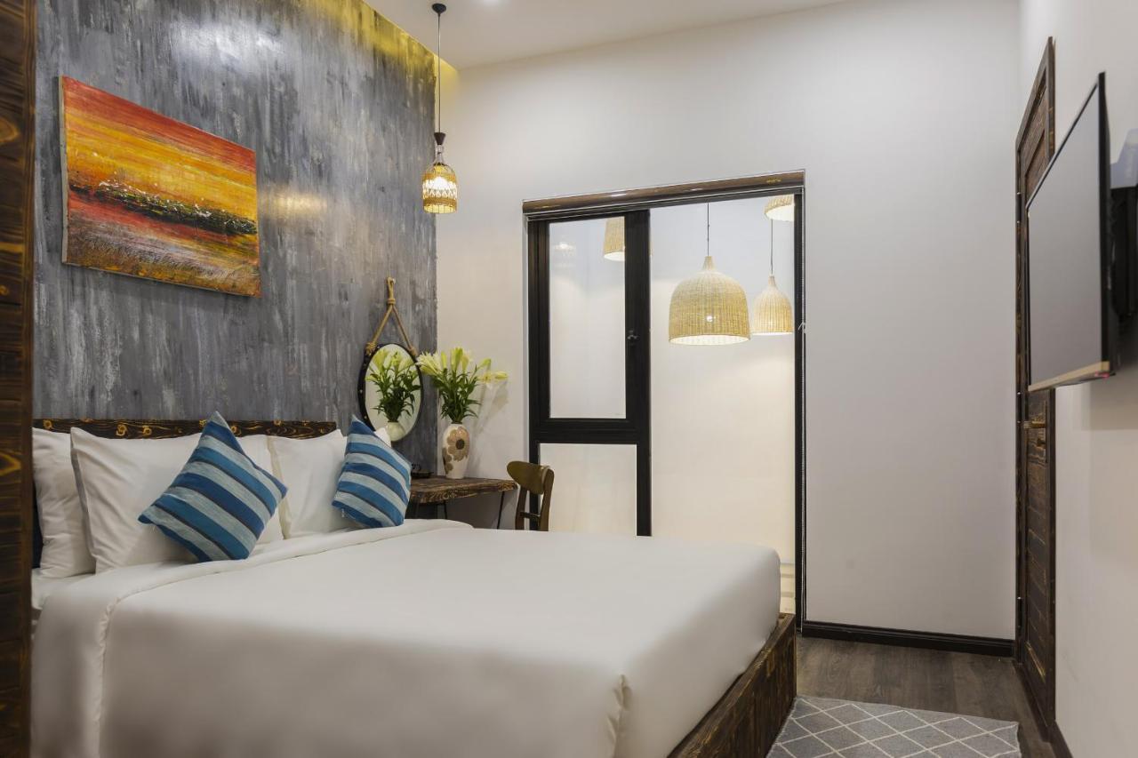 Caprice Hotel Danang Exterior photo
