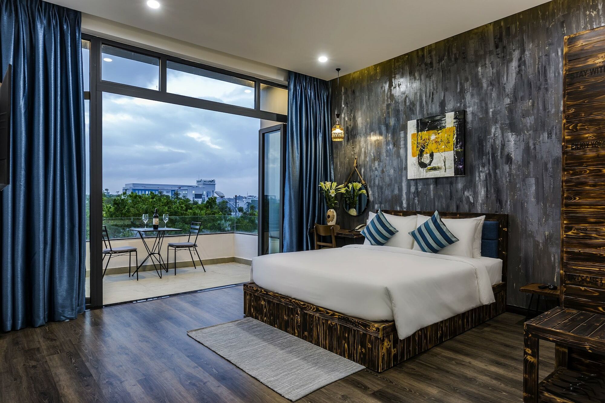 Caprice Hotel Danang Exterior photo